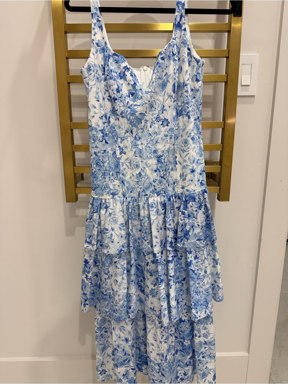Like new Generation Love blue floral midi dress